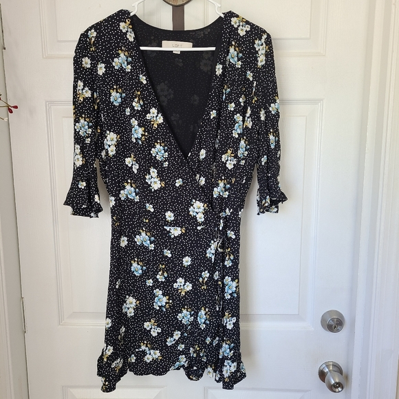 (1241) The Loft Woman's Country Garden Quarter Sleeve Floral Dress, Size: 8 - Picture 3 of 13